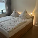 Apartment Exklusives Mit Flair *